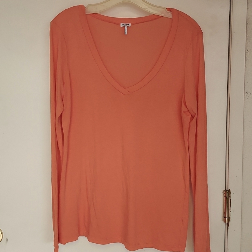 Splendid Long Sleeve V neck